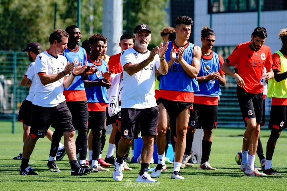 斯图加特发布备战花絮，窗口期调整名单，法甲任务艰巨，赛季目标并未改变